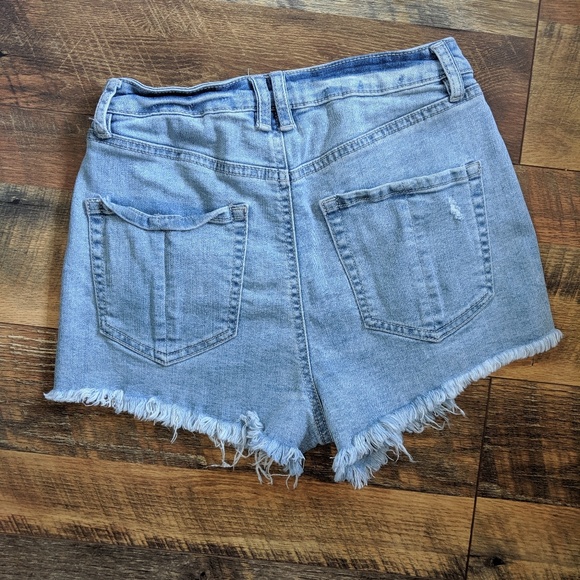 REFUGE BRAND HIGH WAISTED BUTTON FLY SHORTS - Picture 5 of 8